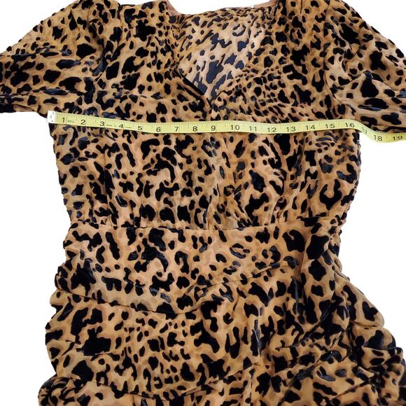ASTR DRESS WOMEN'S SMALL LEOPARD  NIKITA TIERED RUFFLE HEM SHORT MINI VELVET - Picture 14 of 17